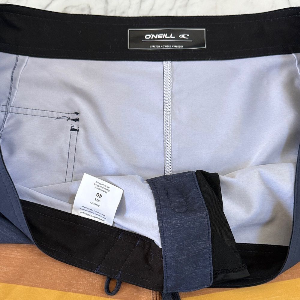 Men's O’Neill Swim Shorts Colorblock Sz 40 - Picture 5 of 7